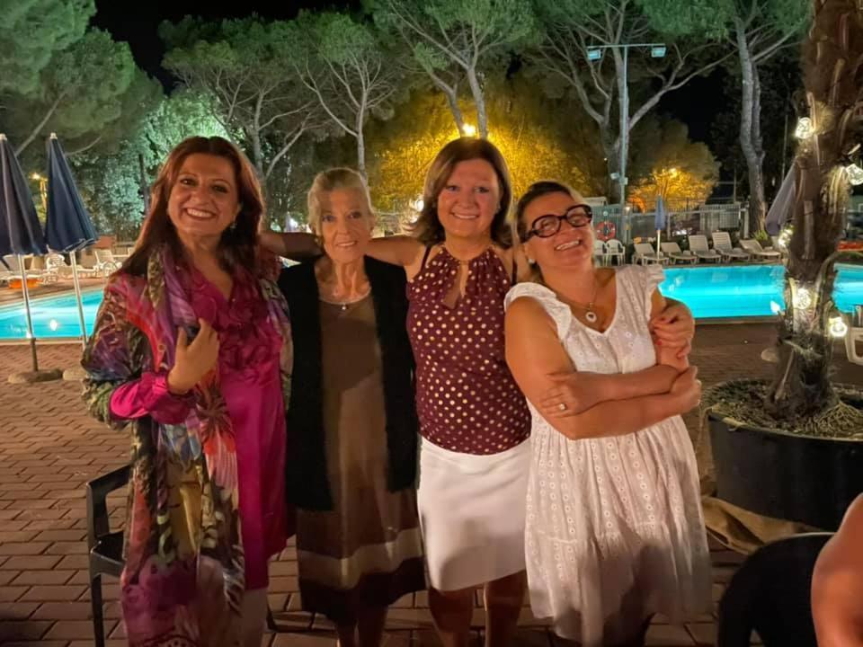 Camping Village Punta Navaccia Tuoro sul Trasimeno Exterior foto