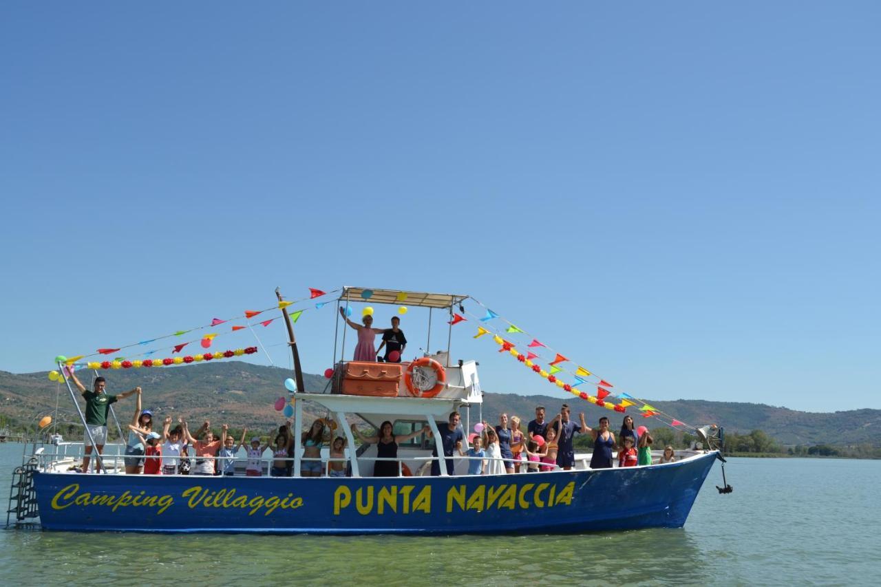 Camping Village Punta Navaccia Tuoro sul Trasimeno Exterior foto